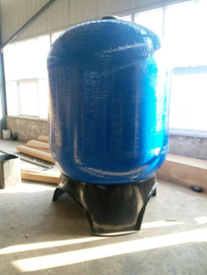 4872 Blue fiberglass tank1