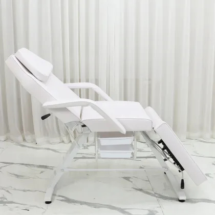 Modern Beauty Salon Equipment: Lashes, Tattoo Chairs, and Facial Beds
