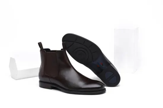 Men's Boots With High Top Shoe