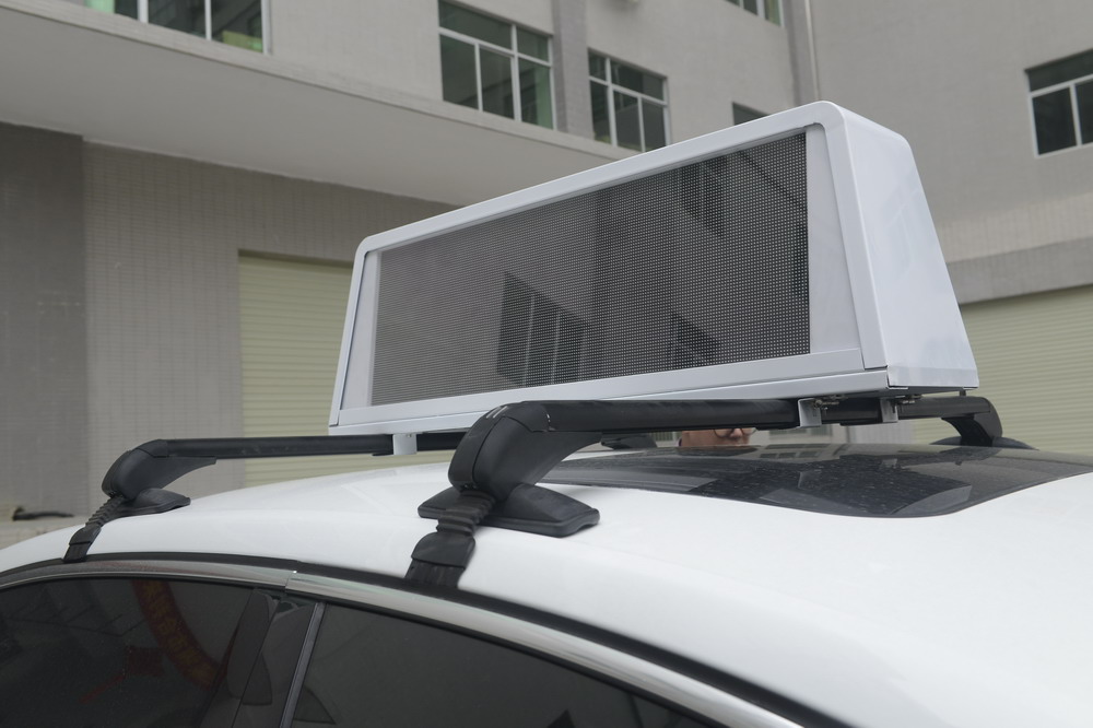 6Outdoor GPS RGB P5 Taxi Top Led Screen