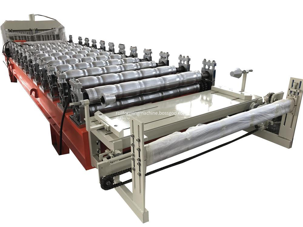 Feeding Side Of Glazed Tile Roll Forming Machine