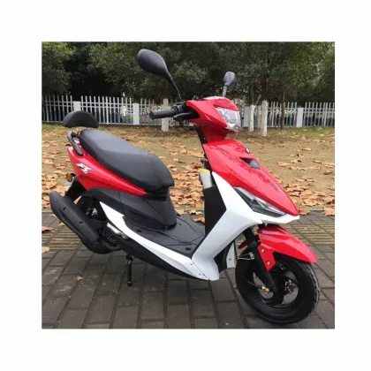 Hot Selling Gasoline Scooters with Yamaha Engine