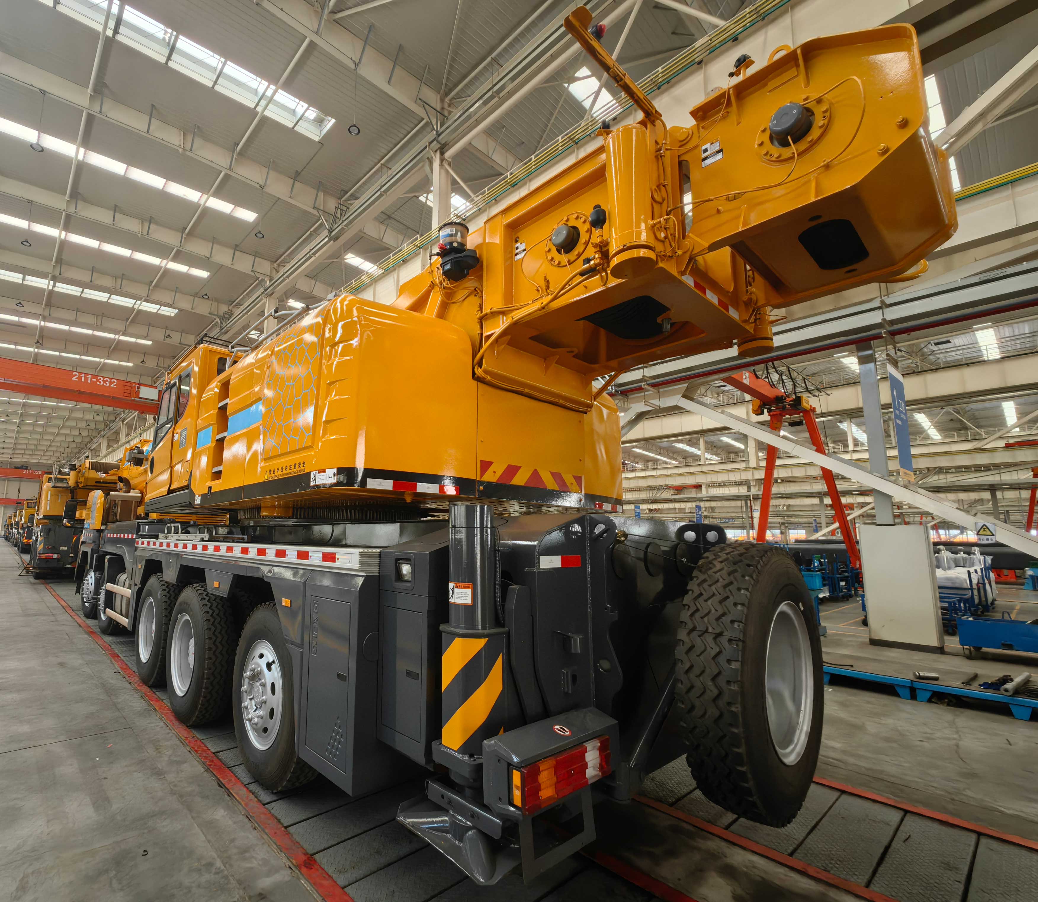 used-crane-trucks-for-sale-near-me used-crane-trucks-for-sale-near-me