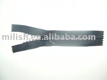 3# Nylon diamond zipper with auto-lock slider MZ-0005