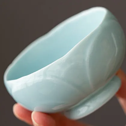 Wholesale Multi-Color Kung Fu Tea Cup Set - Lotus Design in Stock