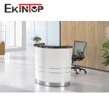China Manufactured Professional Podiums and Speech Desks: Custom Size and Design Options