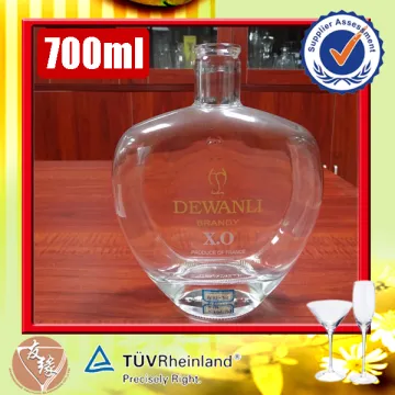 China Liquor Packaging 700ml XO Transparent Glass Bottle Supplier