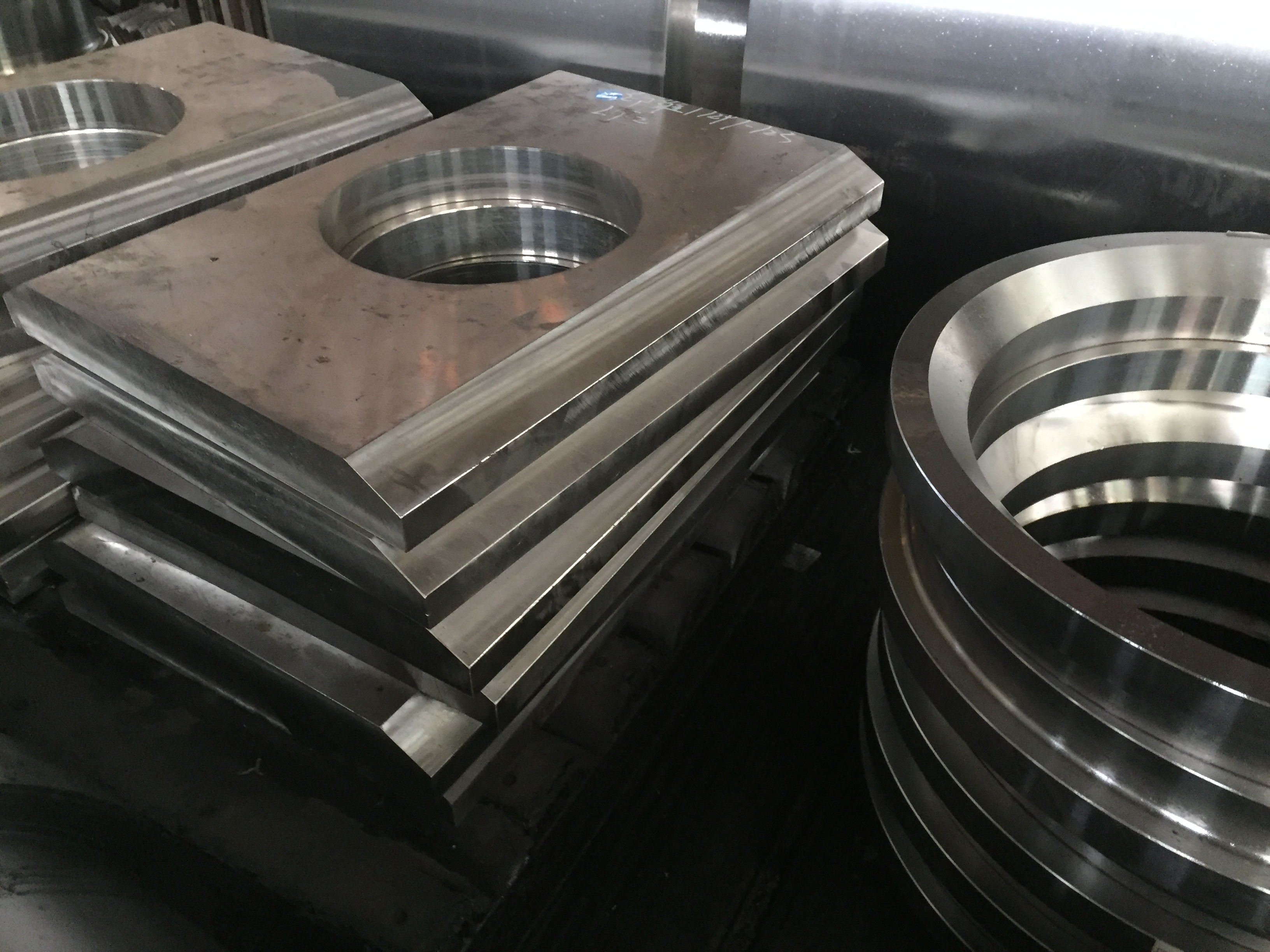 Precision Forged Valve Components