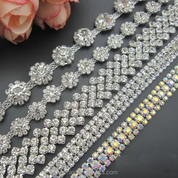 Diamond Claw Chains with Crystal Rhinestone Chain Trimming