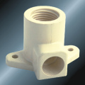 ASTM D2846 Codo reductor de PVC para suministro de agua 90 °