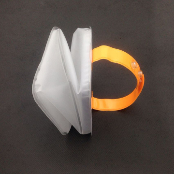 LED LED في الهواء الطلق الفانوس الشمسي - ضوء التخييم القابل لإعادة الشحن USB