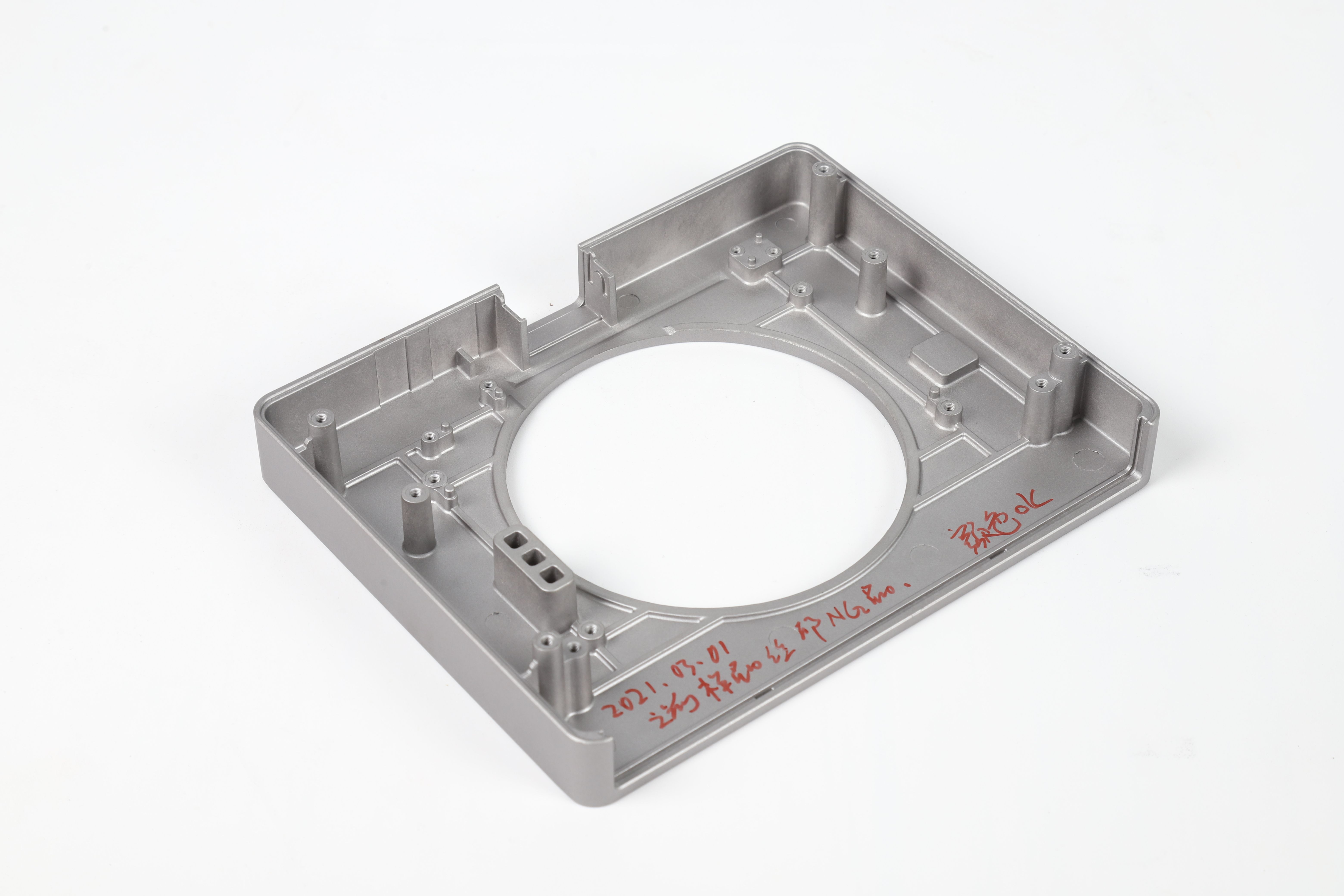Projection equipment housing