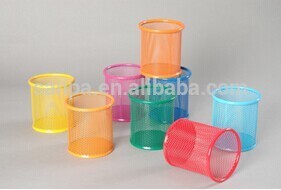 Colorful Round Pen Holder