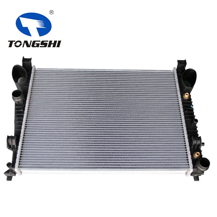 China Manufacturing Auto Parts Car Aluminum Radiator for Benz CL-CLASS W215 CL500 OEM 2205000903