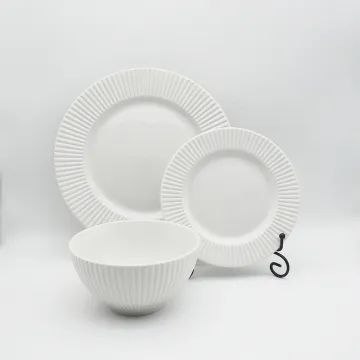 Wholesale Cheap Modern Design Ceramic Plate Luxury Tableware Set