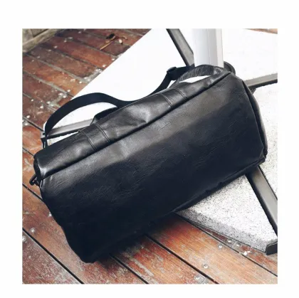 Fashionable pu sports fitness travel bag