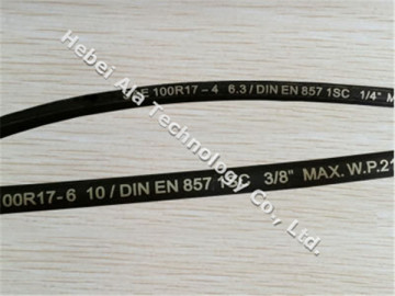 SAE J517 Type 100 R17 Hydraulic Hoses