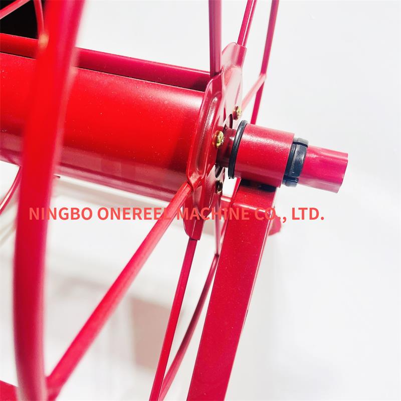 Spray Hose Reel (3) Spray Hose Reel (3)