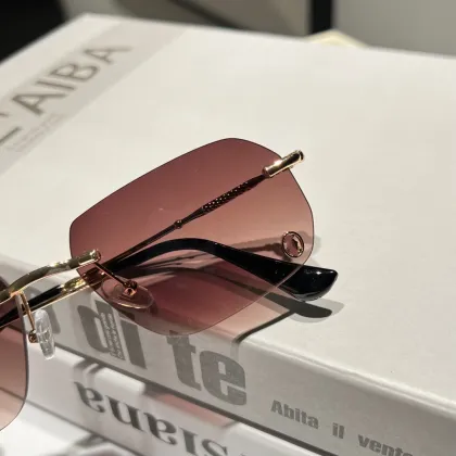 China Cartier Wholesale Rimless Designer Sunglasses