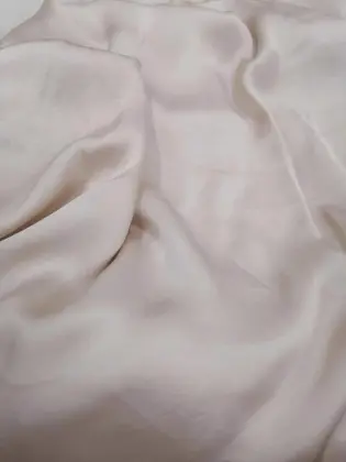 100% viscose satin plain dyed silk like fabric