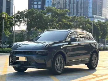 2023 Lynk & Co 01 Plug-In Hybrid SUV