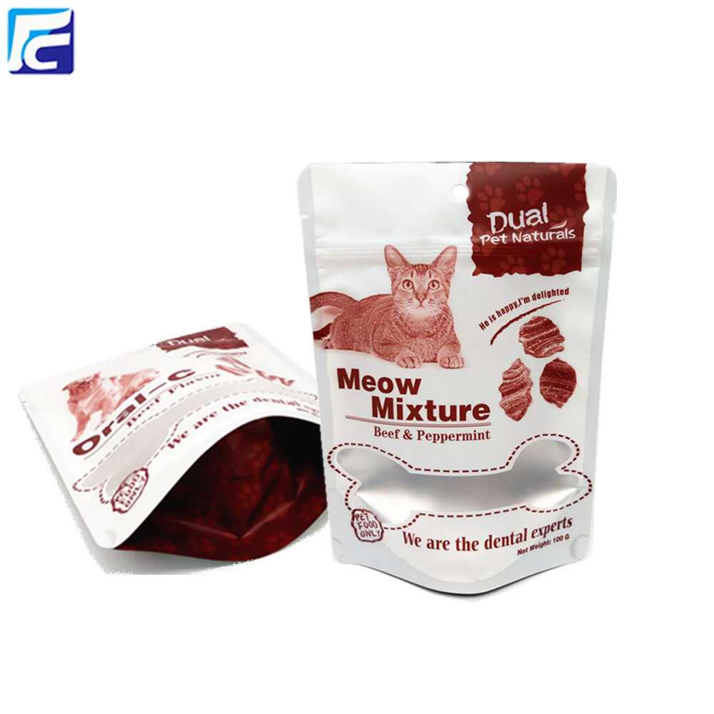Dog treat pet food packaging pouch with window
