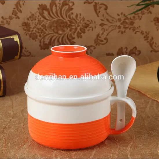 fashion 2015 ceramic mighty bowl with lid and spoon