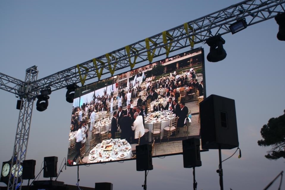 high quality full color vivid image for stage