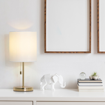 Lampes de bureau en métal moderne avec abat-jour en tissu blanc