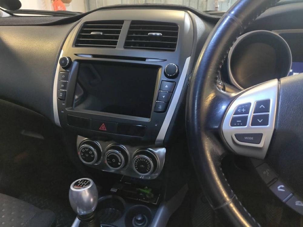 car entertainment for Mitsubishi ASX 2010