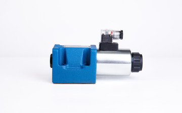 4WE10B5X/CG24NZ5L Solenoid valve