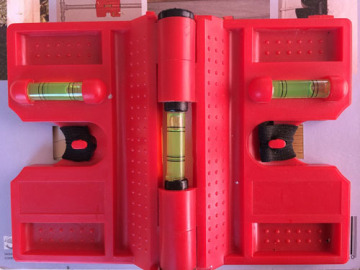 Adjustable Post level with magnetic