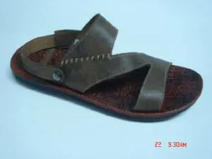 men's beach shoes