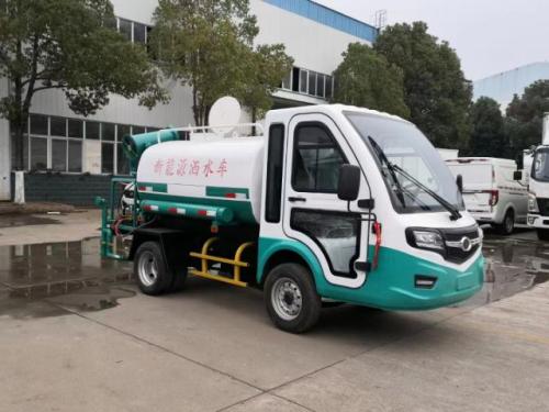 Dongfeng 4x2 미니 전기 워터 트럭 판매