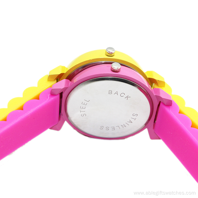 Wholesale Girls Diamond Silicone Strap Wristwatch