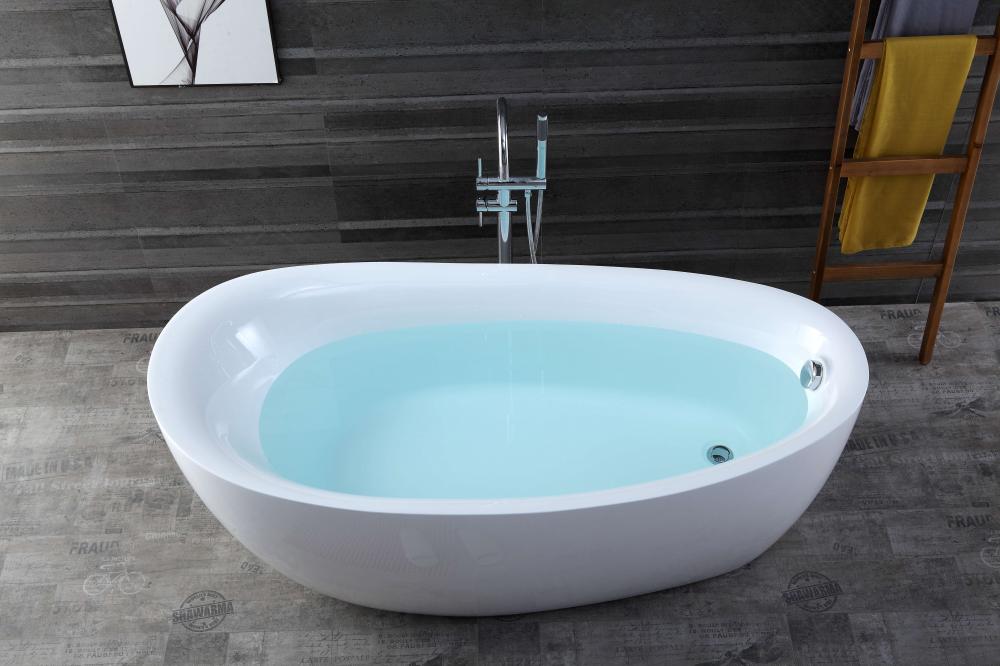 Bathtub108