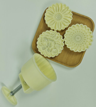 Round Moon Cake Mold with Rose Design