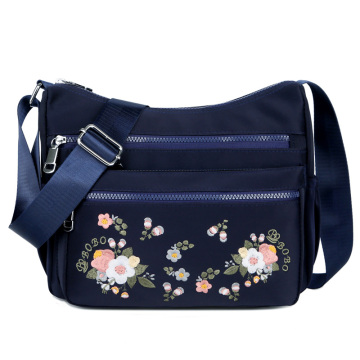 Bolso pequeño de nailon bordado para mujer