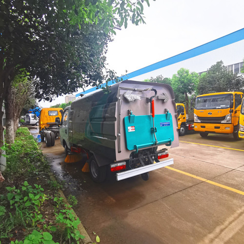 Dongfeng Small Road Sweeper Truck