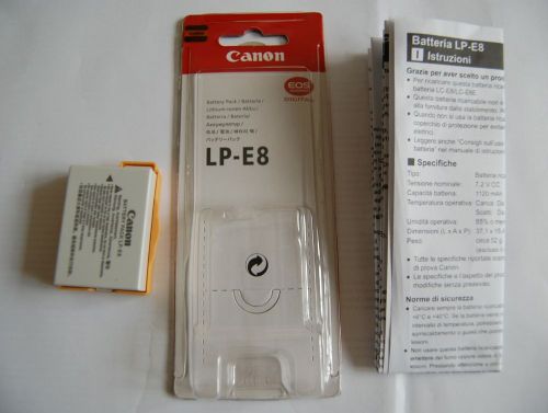 New LP-E8 For Canon Eos Rebel T2i 550D Battery LPE8 7.2