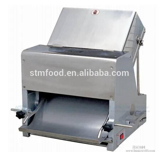 Industrial Cake Slicer