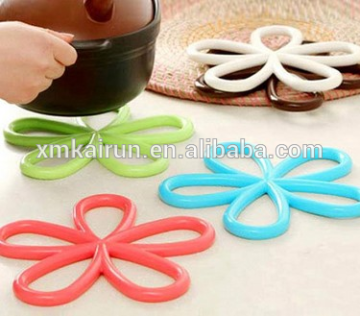 Quincunx Shaped Silicon Food Insulation mat, Insulation Pad,