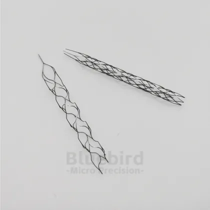 Ultraprecise femtosecond laser cutting machine