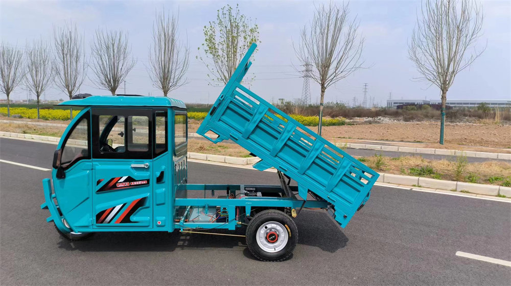 large cargo using electric cargo tricycle