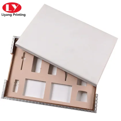 skin care cosmetics products packaging for women
