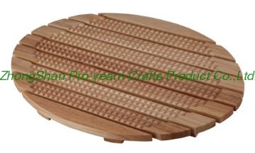 Oval wooden bath mat with massage function