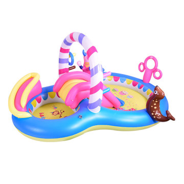 Inflatable floating platform for children to play