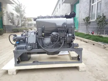 DEUTZ F4L912 diesel air cooled boat motor