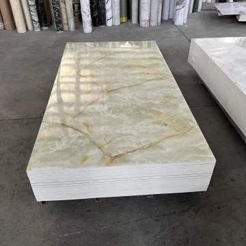 Produttore di lamiera: fogli di parete in PVC in marmo artificiale, fogli di plastica WPC e pannelli in PVC per la decorazione