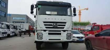 SAIC-IVECO/HONGYAN 6X4 25000liters Water Sprinkling Tank Truck